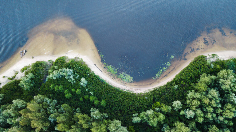 Жуків острів